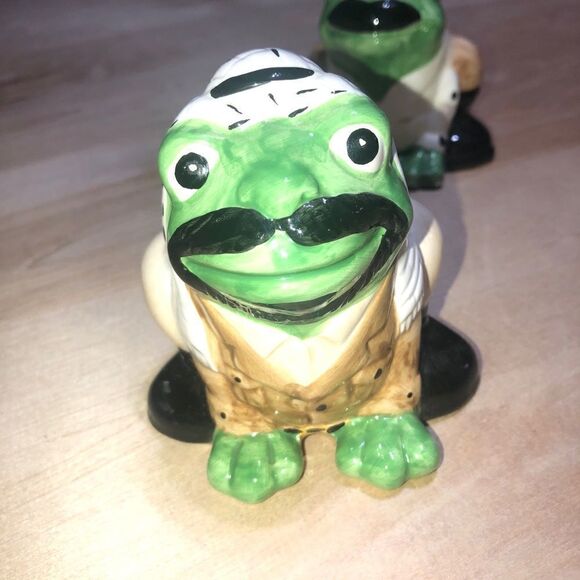 Hermitage Pottery John Toth Osama Target Practice Frogs Set of 3 RARE! 4.5"H‎ - Picture 6 of 6